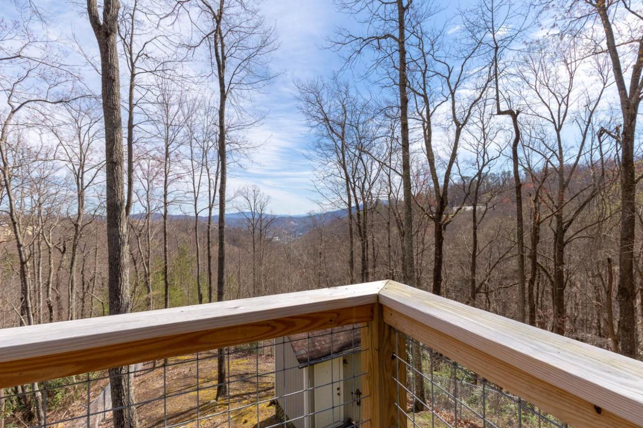 Bear View Chalet, 3 Bedroom, Pool, Pets, Arcades, Wifi, Hot Tub, Sleeps 12 Gatlinburg Kültér fotó