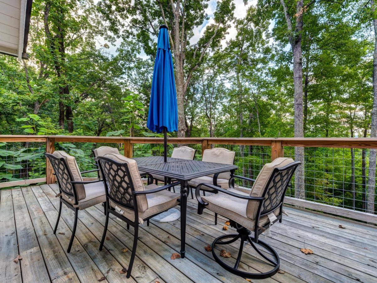 Bear View Chalet, 3 Bedroom, Pool, Pets, Arcades, Wifi, Hot Tub, Sleeps 12 Gatlinburg Kültér fotó